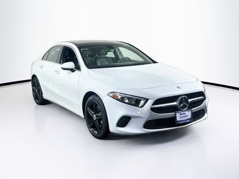 Used 2019 Mercedes-Benz A 220 4MATIC image 3