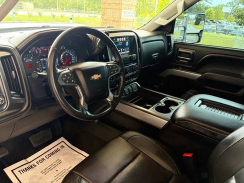 Used 2018 Chevrolet Silverado 2500 LTZ w/ Duramax Plus Package AWD/4WD image 15