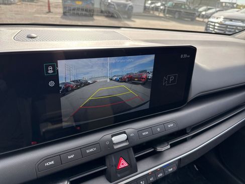 Used 2025 Kia K4 FWD image 22