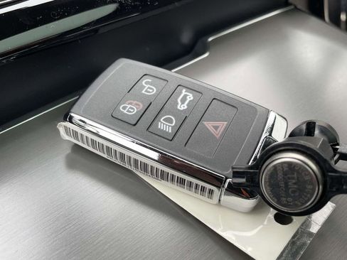 New 2026 Land Rover Range Rover Sport Dynamic SE AWD/4WD image 41