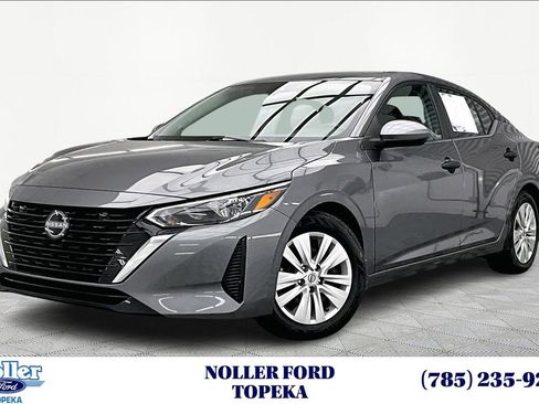 Used 2024 Nissan Sentra S image 1