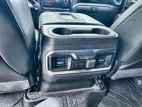 Used 2022 Chevrolet Silverado 1500 High Country w/ Technology Package AWD/4WD image 20