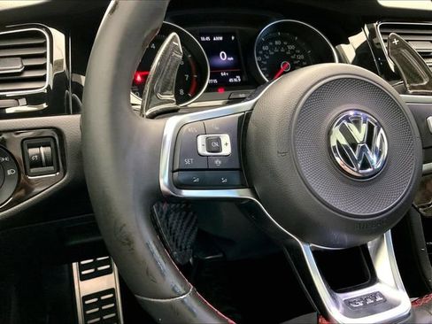 Used 2021 Volkswagen GTI SE FWD image 13