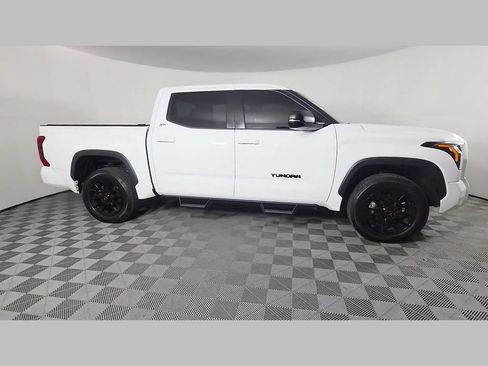 Used 2024 Toyota Tundra SR5 w/ SR5 Premium Package AWD/4WD image 36