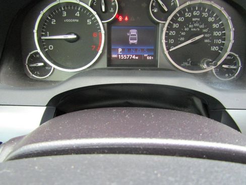 Used 2015 Toyota Tundra Platinum image 16