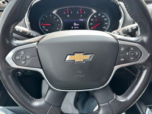 Used 2020 Chevrolet Traverse LT AWD/4WD image 24