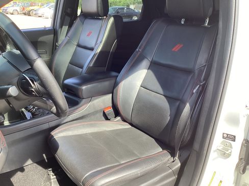 Used 2024 Dodge Durango GT AWD/4WD image 10