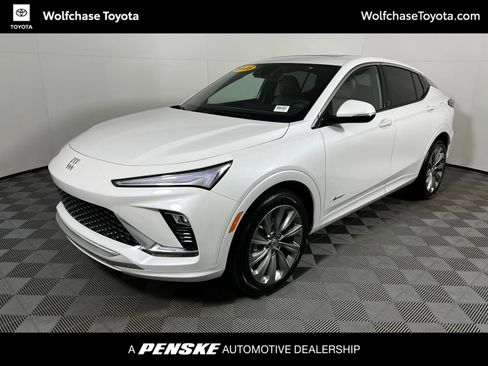 Used 2025 Buick Envista Avenir image 1