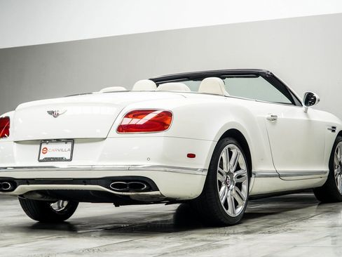 Used 2017 Bentley Continental GT image 14