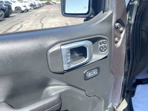 Used 2021 Jeep Wrangler Unlimited Sport AWD/4WD image 22