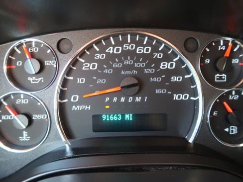 Used 2021 Chevrolet Express 2500 Extended w/ Enhanced Convenience Package image 12