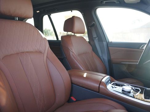 Used 2024 BMW X5 xDrive50e w/ Executive Package AWD/4WD image 24