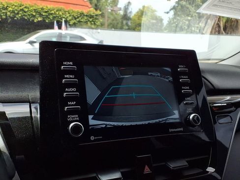 Certified 2023 Toyota Camry SE FWD image 9