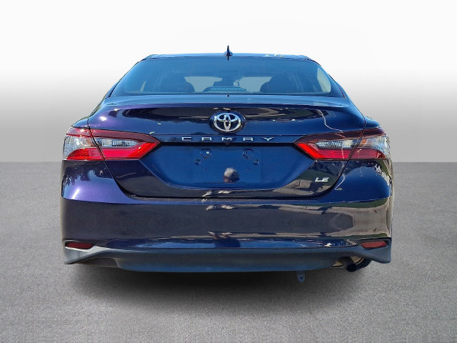 Used 2022 Toyota Camry LE FWD image 5