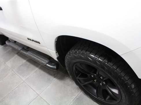 Used 2023 RAM 1500 Big Horn AWD/4WD image 36