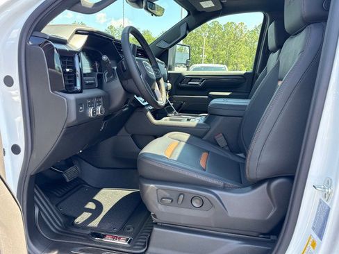 New 2026 GMC Sierra 2500 AT4 image 23