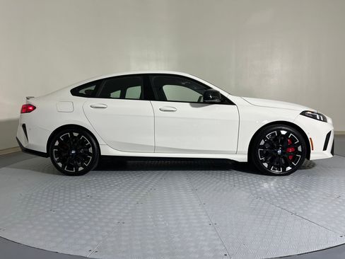 Used 2025 BMW M235i xDrive w/ Premium Package image 8