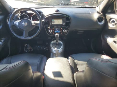 Used 2015 Nissan Juke SL image 12