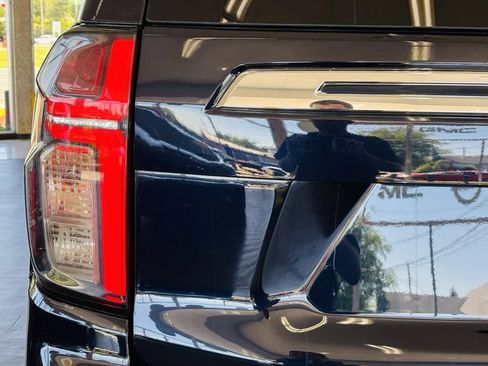 Used 2021 Chevrolet Tahoe Premier AWD/4WD image 10