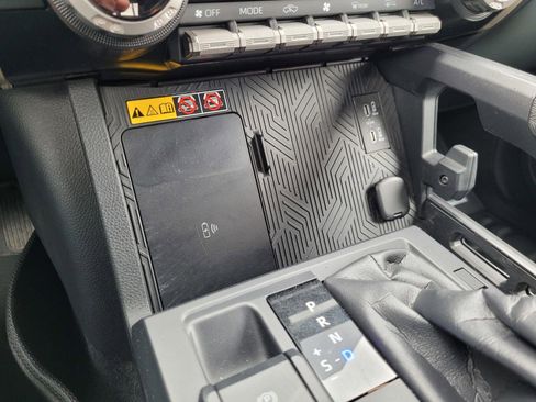 Used 2024 Toyota Tacoma 4x4 Double Cab Hybrid image 26