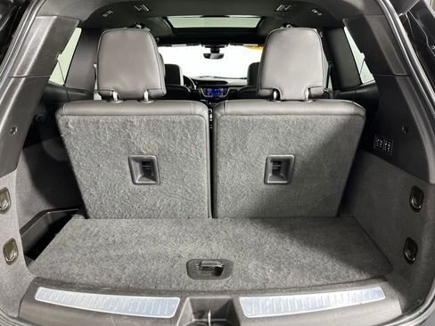 Used 2020 Cadillac XT6 Premium Luxury AWD/4WD image 14