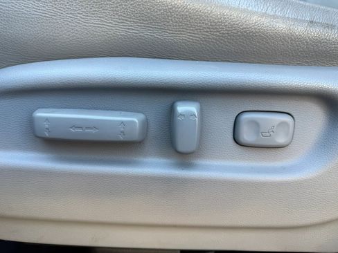 Used 2016 Honda Pilot Touring image 15