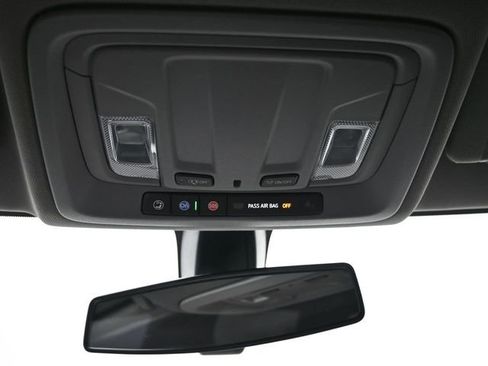 Used 2022 Chevrolet Silverado 1500 LT image 45