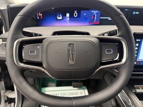 New 2026 Lincoln Nautilus Reserve w/ Jet Appearance Package AWD/4WD image 15