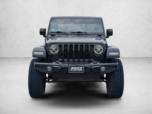Used 2021 Jeep Gladiator Overland AWD/4WD image 2