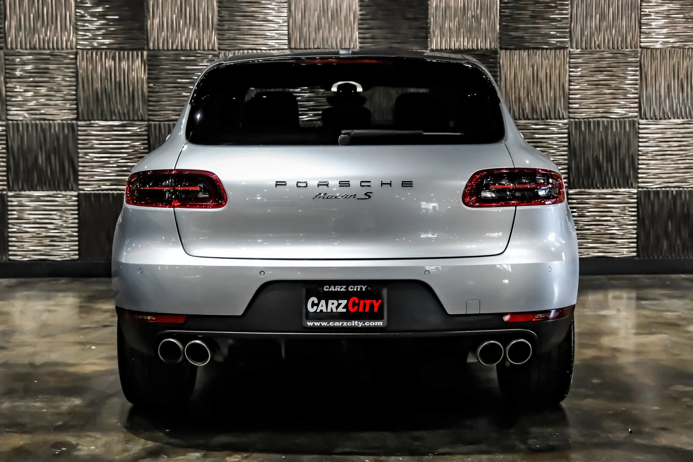 Used 2017 Porsche Macan S AWD/4WD image 8