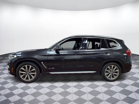 Used 2018 BMW X3 xDrive30i image 2