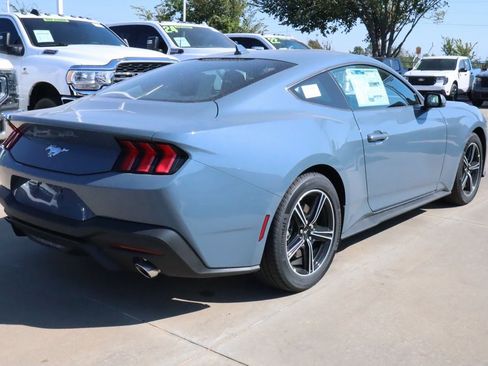 New 2025 Ford Mustang Coupe image 18