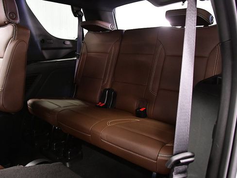 Used 2022 Chevrolet Tahoe High Country image 30