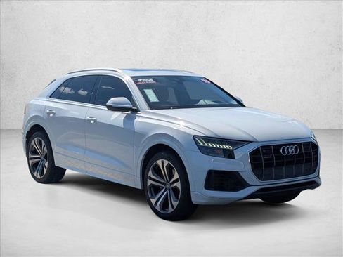 Used 2019 Audi Q8 Prestige AWD/4WD image 3