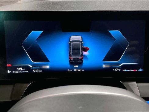 Used 2025 BMW X3 xDrive30i w/ Premium Package image 23