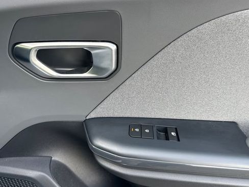 Certified 2025 Kia K4 EX image 22