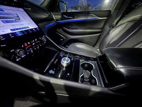 Used 2021 Jeep Grand Cherokee L Overland image 16