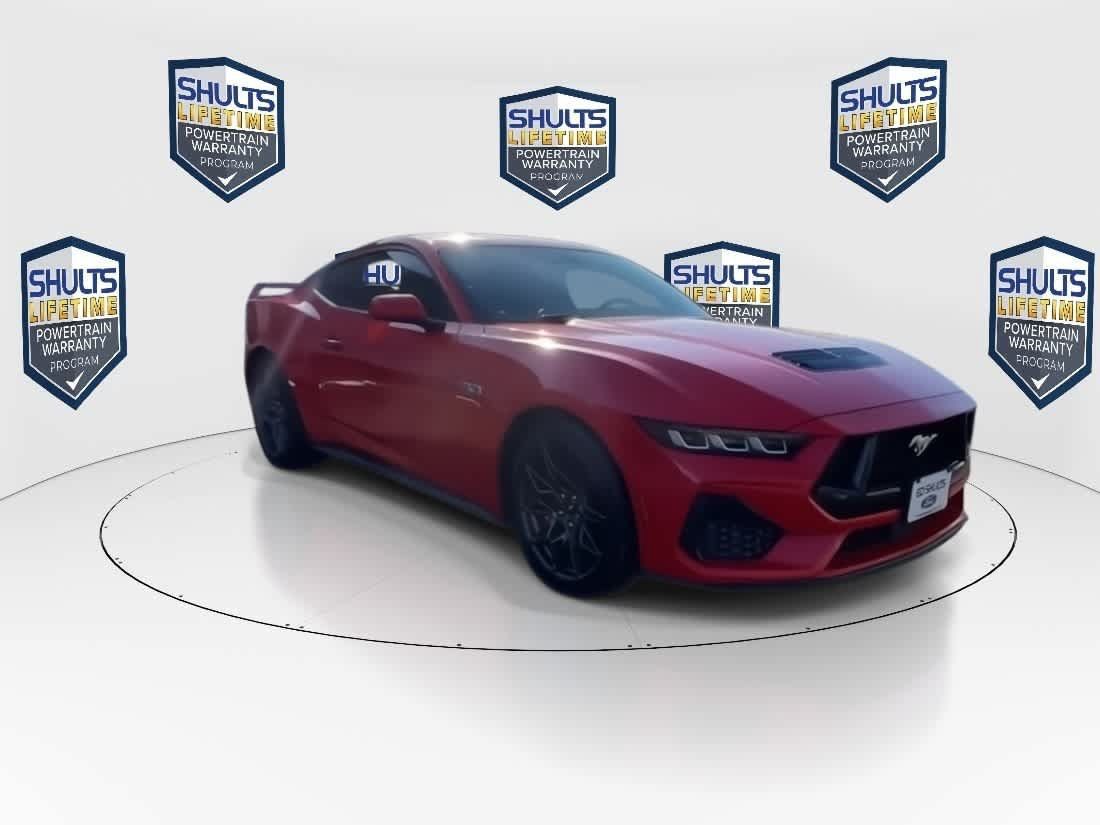 Used 2025 Ford Mustang GT Premium w/ GT Performance Package RWD image 2