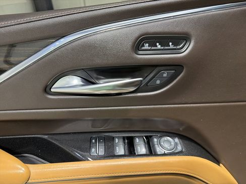 Used 2021 Cadillac Escalade Sport w/ LPO, ONYX Package AWD/4WD image 14