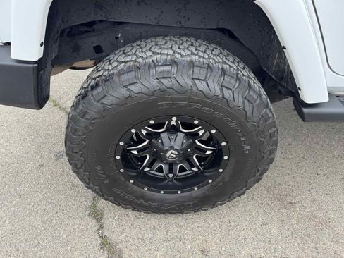 Used 2015 Jeep Wrangler Unlimited Sahara w/ Max Tow Package image 41