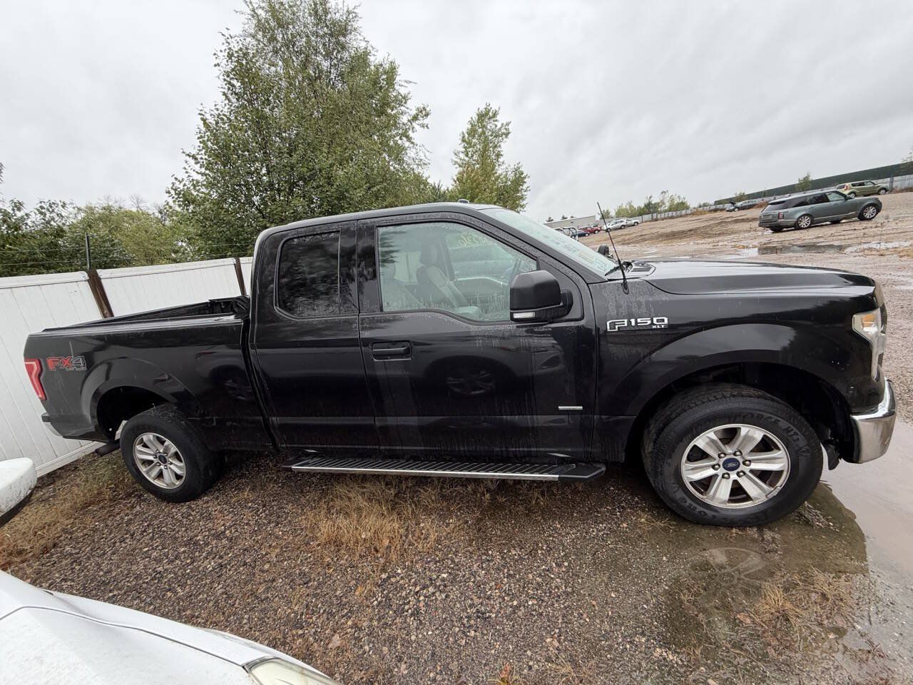 Used 2015 Ford F150 XLT w/ Equipment Group 301A Mid AWD/4WD image 6