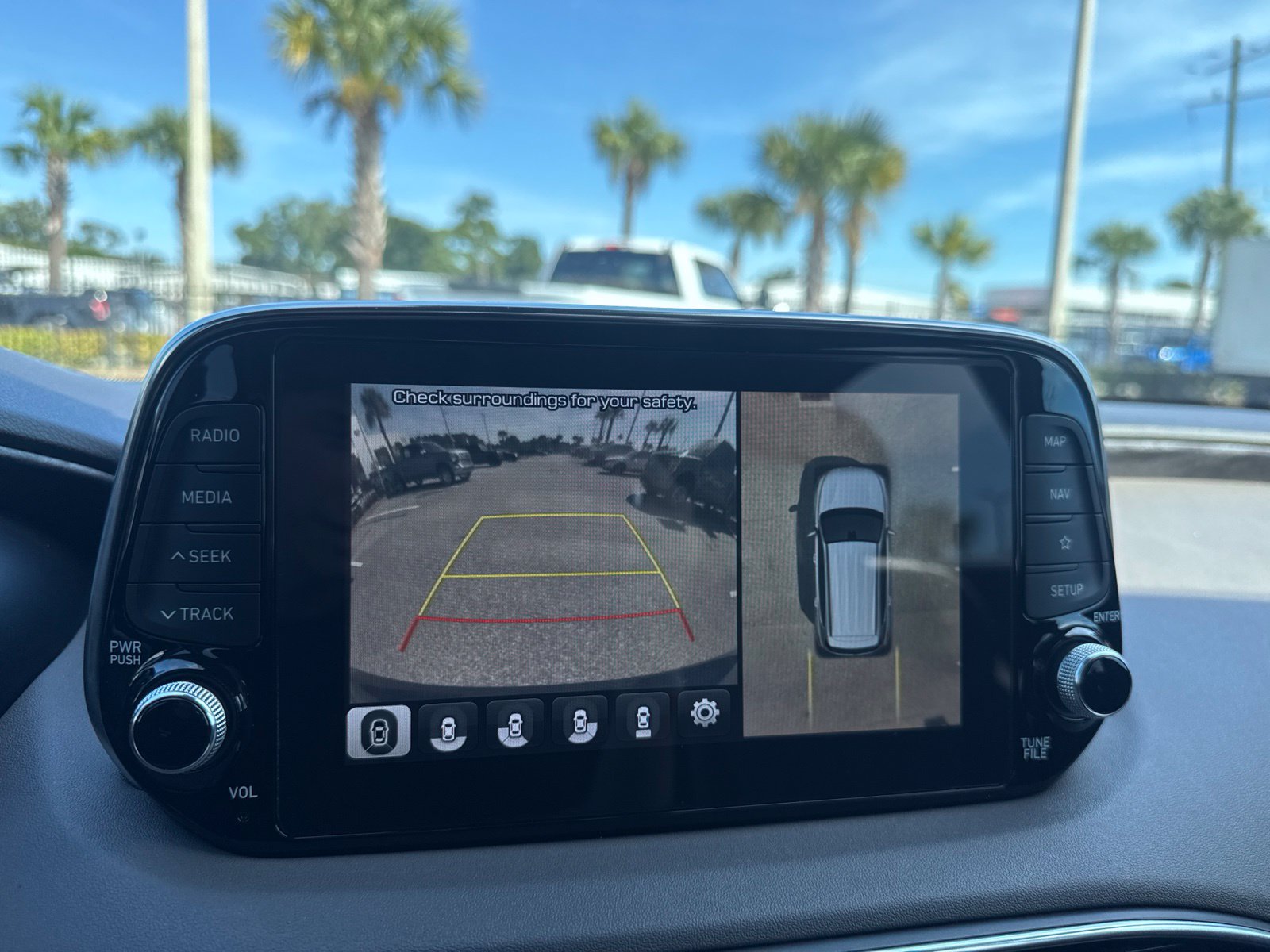 Used 2019 Hyundai Santa Fe FWD image 22
