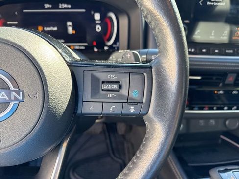 Used 2023 Nissan Rogue Platinum w/ Platinum Premium Package image 22