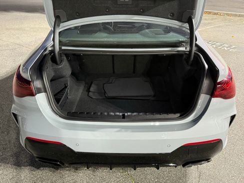 Used 2025 BMW M440i Coupe w/ Premium Package image 16