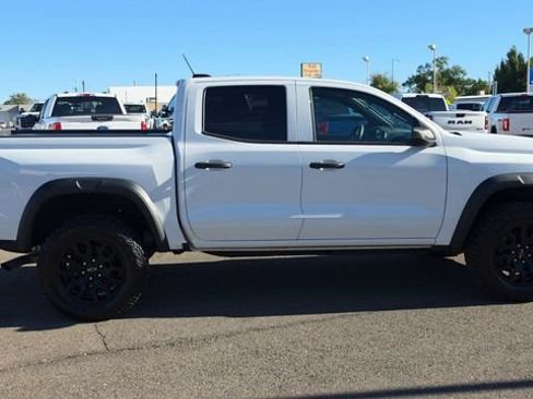 Used 2023 Chevrolet Colorado Trail Boss w/ Advanced Trailering Package AWD/4WD image 11
