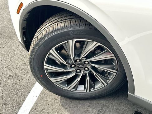 New 2026 Lincoln Aviator 2WD image 24
