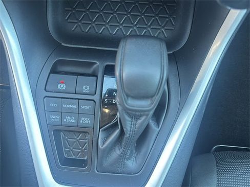 Used 2024 Toyota RAV4 LE image 25