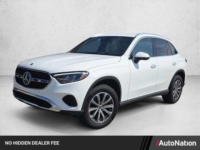 Used 2025 Mercedes-Benz GLC 300 image 1