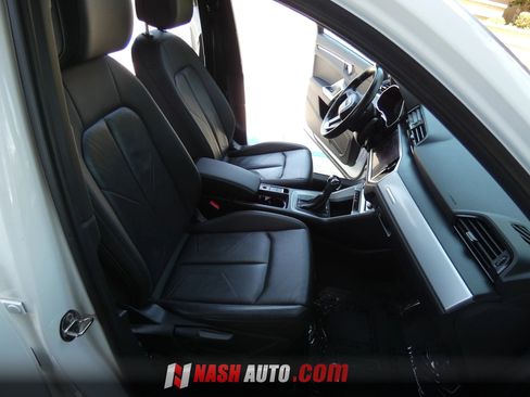 Used 2020 Audi Q3 2.0T Premium AWD/4WD image 27