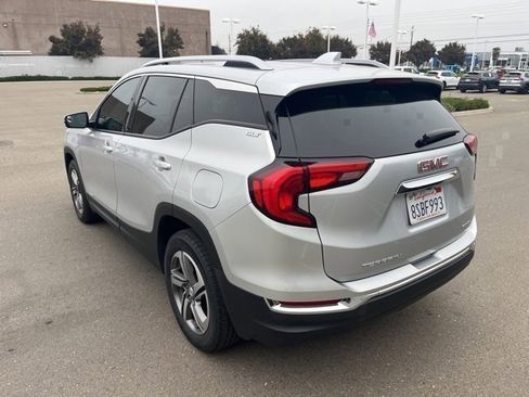 Used 2019 GMC Terrain SLT w/ Preferred Package image 7